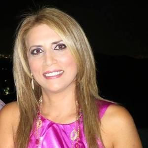 Meet your Posher, Pauline bidinian